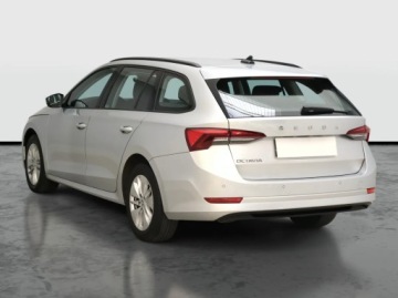 Skoda Octavia IV Kombi 2.0 TDI 115KM 2022 Skoda Octavia 2.0 TDI, 1. Właściciel, Serwis ASO, zdjęcie 2
