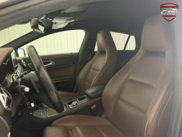 Mercedes CLA C117 Shooting Brake Facelifting 1.5 180 d 109KM 2016 Mercedes-Benz CLA Shooting Brake X117 Bezwypadkowy Serwisowany Automat 1.5, zdjęcie 14