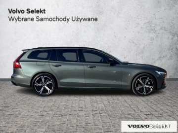 Volvo V60 II  Kombi Facelifting 2.0 B4 B 197KM 2025 Volvo V60 FV23% SalonPL B4B Plus Dark Full-LED BLI, zdjęcie 6