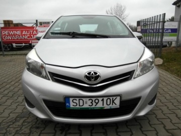Toyota Yaris III Hatchback 5d 1.0 VVT-i 69KM 2012 Toyota Yaris Salon Polska Klimatyzacja Abs Wspomaganie BenzynaLPG 69KM, zdjęcie 3