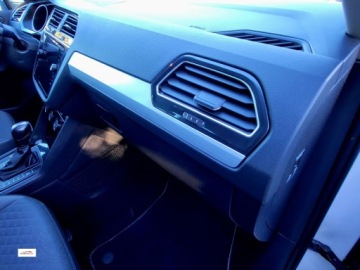 Volkswagen Tiguan II SUV 2.0 TDI 150KM 2019 Volkswagen Tiguan bardzo ladny,Fajna wersja GWARANCJA 2.0 Diesel 150KM, zdjęcie 19