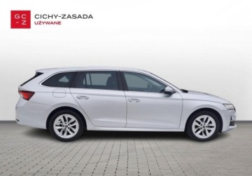 Skoda Octavia IV Liftback 1.5 TSI EVO 150KM 2024 Skoda Octavia SalonPL 1.5eTSI mHEV 150KM DSG Selection ASO Virtual Matrix, zdjęcie 5