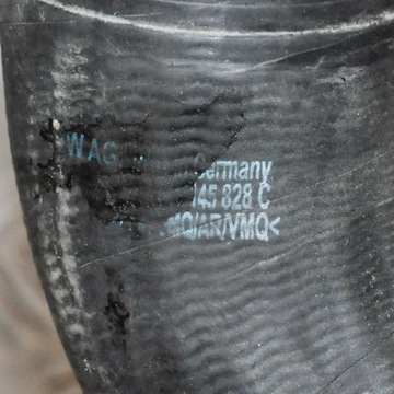 1K0145828C LEVÝ PŘÍVOD INTERCOOLER VW PASSAT B6 3C2 110KW