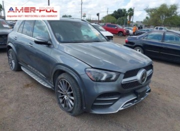 Mercedes GLE V167 2022 Mercedes-Benz GLE 2022, 2.0L, 4x4, od ubezpieczalni 2.0 Benzyna 255KM