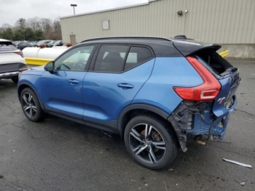 Volvo XC40 Crossover 2.0 T5 247KM 2019 Volvo XC 40 2019 VOLVO XC40 T5 R-DESIGN 2.0 Benzyna 247KM, zdjęcie 1