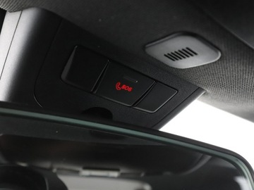 Mercedes Klasa A W176 Hatchback 5d Facelifting 180 122KM 2015 Mercedes A 180 półskóra navi grzane fotele, zdjęcie 35