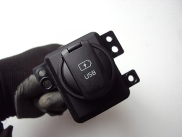 USB-РОЗЕТКА KIA SPORTAGE IV 2016-