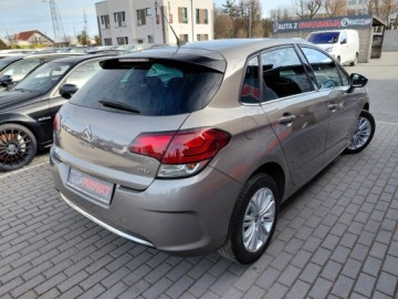 Citroen C4 II Hatchback 5d Facelifting 1.6 HDi 92KM 2015 Citroen C4 Lift LED Sensor Elektryka Tempomat PDC Alu 1.6 Diesel 92KM, zdjęcie 6