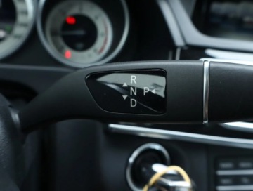 Mercedes Klasa E W212 Kombi Facelifting 220 BlueTEC 170KM 2016 Mercedes E E 220 BlueTEC 4MATIC, Salon Polska, zdjęcie 17