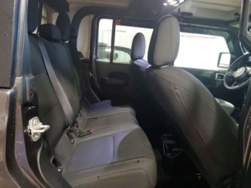 Jeep Gladiator 2023 Jeep Gladiator Sport 2023 3.0 Diesel 285KM, zdjęcie 10