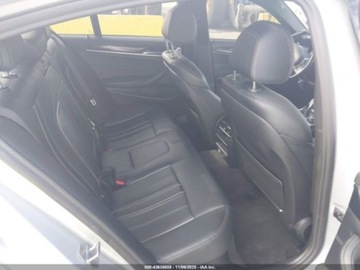 BMW Seria 5 G30-G31 2019 BMW Seria 5 2019 BMW 5 Series 530i xDrive Sedan 2.0 Benzyna 248KM, zdjęcie 11