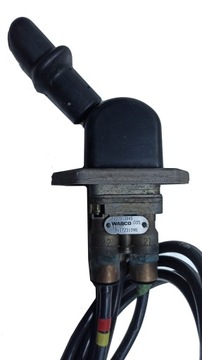 ZAWÓR HAMULCA RĘCZNEGO RĘCZNY RENAULT MAGNUM DXI