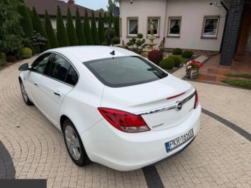 Opel Insignia I Sedan 2.0 CDTI ECOTEC 160KM 2013 Opel Insignia 2.0 CDTI Active 160KM 2013r Możliwa zamiana!, zdjęcie 2