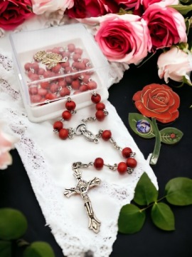 Деревянные четки с ароматными розами + магнит Holy Rose RITA