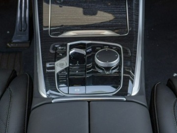 BMW X5 G05 SUV Facelifting 3.0 40i 381KM 2025 BMW X5 xDrive40i Sport Suv 3.0 (381KM) 2025, zdjęcie 14