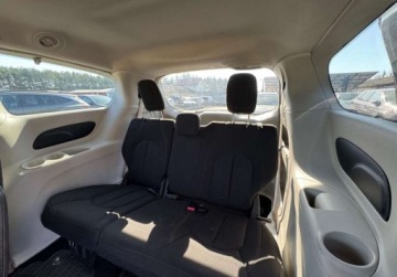 Chrysler Pacifica II 2017 Chrysler Pacifica 2017 Chrysler Pacifica 3.6L - w Polsce po oplatach i akc, zdjęcie 14