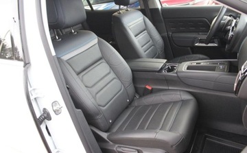 Citroen C5 Aircross SUV Plug-In Facelifting 1.6 PureTech Plug-In 225KM 2023 Citroen C5 Aircross 1.6 PHEV 225 Shine Pack EAT8 1.6 Hybryda 225KM, zdjęcie 17