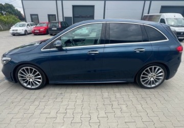 Mercedes Klasa B W247 Sports Tourer 2.0 B200d 150KM 2019 Mercedes-Benz Klasa B Kamery 360 nawigacja Klimatyzacja automatyczna 2.0, zdjęcie 2