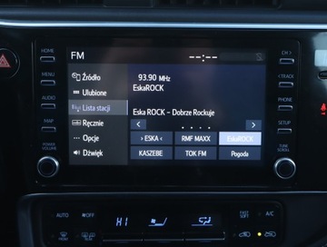 Toyota Auris II Touring Sports Facelifting 1.8 Hybrid 136KM 2017 Toyota Auris Hybrid, Salon Polska, Automat, Klima, zdjęcie 11