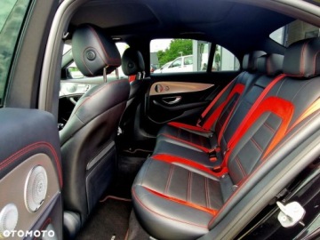 Mercedes Klasa E W213 Limuzyna AMG 3.0 AMG 43 401KM 2017 Mercedes-Benz Klasa E Mercedes-Benz Klasa E 3.0 Benzyna 401KM, zdjęcie 39