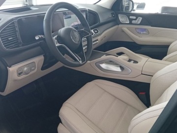 Mercedes GLE V167 SUV Facelifting 3.0 450d 367KM 2025 MERCEDES-BENZ GLE 450 d 4-Matic AMG Line 3.0 (367KM) 2025, zdjęcie 5