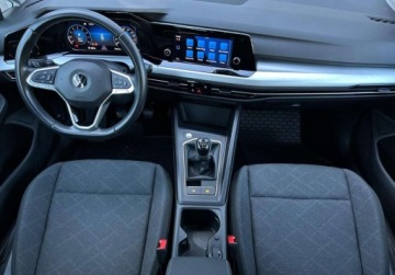 Volkswagen Golf VIII Variant 1.5 TSI 130KM 2022 Volkswagen Golf Variant Life, FV 23, ACC, Ambiente, Indukcja, Digital, Asy, zdjęcie 3