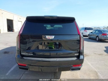 Cadillac Escalade III 2023 Cadillac Escalade ESV Sport 2023 6.2l 6.2 Benzyna 420KM, zdjęcie 4