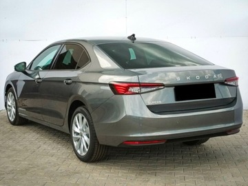 Skoda Superb III Liftback Facelifting 1.5 TSI 150KM 2025 SKODA Superb Selection 1.5 TSI mHEV DSG Sedan 150KM 2025, zdjęcie 2