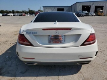 Mercedes SLC 2019 Mercedes-Benz SLC 2019 MERCEDES-BENZ SLC 300, silnik 2.0 L 2.0 Benzyna, zdjęcie 6