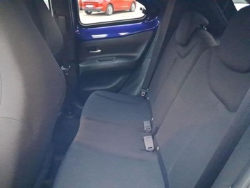 Toyota Aygo X 1.1 VVT-i 72KM 2022 Toyota Aygo X Toyota Aygo X 1.0 VVT-i StyleTech CVT, 1 wlasciciel, Gwaranc, zdjęcie 12