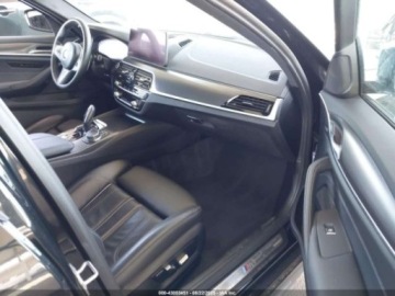 BMW Seria 5 G90-91 2023 BMW Seria 5 540 I, 2023 3.0 Benzyna 335KM, zdjęcie 6