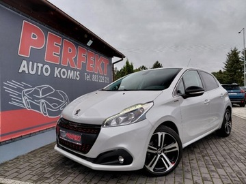 Peugeot 208 I Hatchback 5d Facelifting 1.2 PureTech 110KM 2016 Peugeot 208 GT Line Kamera Klimatronik PDC Sensor Alu 1.2 Benzyna 110KM