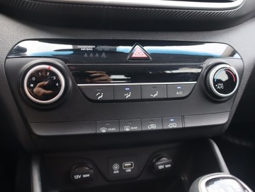 Hyundai Tucson III SUV 1.6 GDI 132KM 2018 Hyundai Tucson 1.6 GDI, Salon Polska, zdjęcie 10