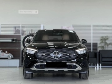 Mercedes GLC C254/X254 Coupe 2.0 220d 197KM 2025 GLC Coupe 220 d 4-Matic Avantgarde 2.0 (197KM) 2025, zdjęcie 1