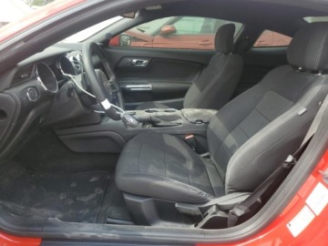 Ford Mustang VI 2015 Ford Mustang 2015 3.7 Benzyna 300KM, zdjęcie 7