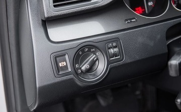 Volkswagen Passat B6 Variant 2.0 TDI PD-DPF 140KM 2007 Volkswagen Passat 2.0TDI 140KM SportLIne Alu 18 Climatron Pdc Po Serwisie, zdjęcie 17