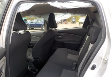 Toyota Yaris III Hatchback 5d Facelifting 2017 1.0 VVT-i 72KM 2019 Toyota Yaris Okazja Benzyna 72KM, zdjęcie 22