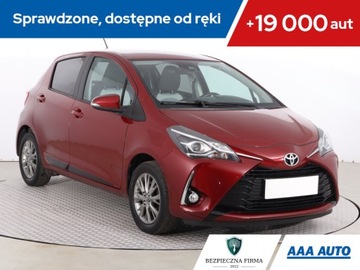 Toyota Yaris III Hatchback 5d Facelifting 2017 1.5 Dual VVT-iE 111KM 2017 Toyota Yaris 1.5 Dual VVT-i, Salon Polska