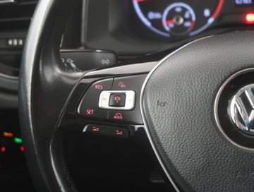 Volkswagen Polo VI Hatchback 5d 1.0 TSI 95KM 2020 VW Polo 1.0 TSI, Klima, Tempomat, Parktronic, zdjęcie 16