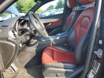 Mercedes GLC C253 2020 Mercedes-Benz GLC Coupe 300 4matic 2020 2.0 Benzyna 255KM, zdjęcie 7