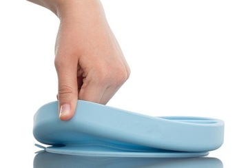 СИЛИКОНОВАЯ ПЛАСТИНА MINIKOIOI С ПРИСОСКОЙ