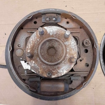 TARCZE KOTWICZNE DODGE GRAND CARAVAN ROK 2001-2007