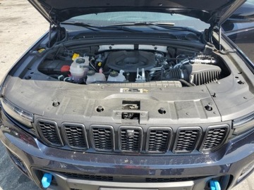 Jeep Grand Cherokee V 2023 Jeep Grand Cherokee Limited 4XE 2023 2.0l 2.0 Hybryda 375KM, zdjęcie 7