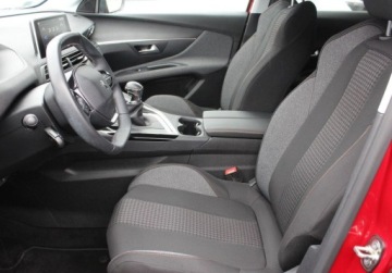 Peugeot 3008 II Crossover 1.2 PureTech 130KM 2019 Peugeot 3008 Jak Nowy 2019 Od RiA 1.2 Benzyna 130KM, zdjęcie 18