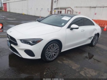 Mercedes CLA C118/X118 2025 Mercedes-Benz CLA 2025 MERCEDES-BENZ CLA 250 COUPE 4MATIC 2.0 Benzyna 221KM, zdjęcie 2