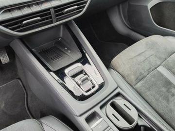 Skoda Octavia IV Liftback 1.5 TSI EVO 150KM 2024 SKODA Octavia Selection 1.5 TSI mHEV DSG Combi 150KM 2024, zdjęcie 10