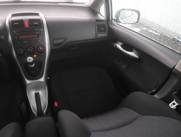 Toyota Auris I 2011 Toyota Auris 1.3 Dual VVT-i, Salon Polska, Klima, zdjęcie 7