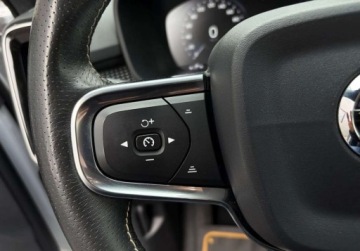 Volvo XC40 Crossover 2.0 D3 150KM 2019 Volvo XC 40 D3 150KM R-Design ALCANTARA automat GWARANCJA 2.0, zdjęcie 22