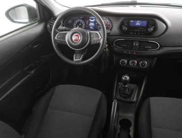 Fiat Tipo II Hatchback Facelifting 1.4 Fire 95KM 2021 Fiat Tipo 1.4 16V, Salon Polska, VAT 23%, Klima, zdjęcie 6