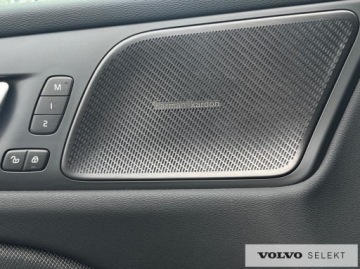 Volvo S60 III Sedan Facelifting 2.0 B5 250KM 2023 Volvo S60 FV23% B5B AWD Ultimate Dark Full-LED HuD, zdjęcie 31